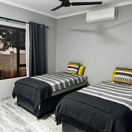 Palm Tree Cottage Felixton Richards Bay Exterior photo