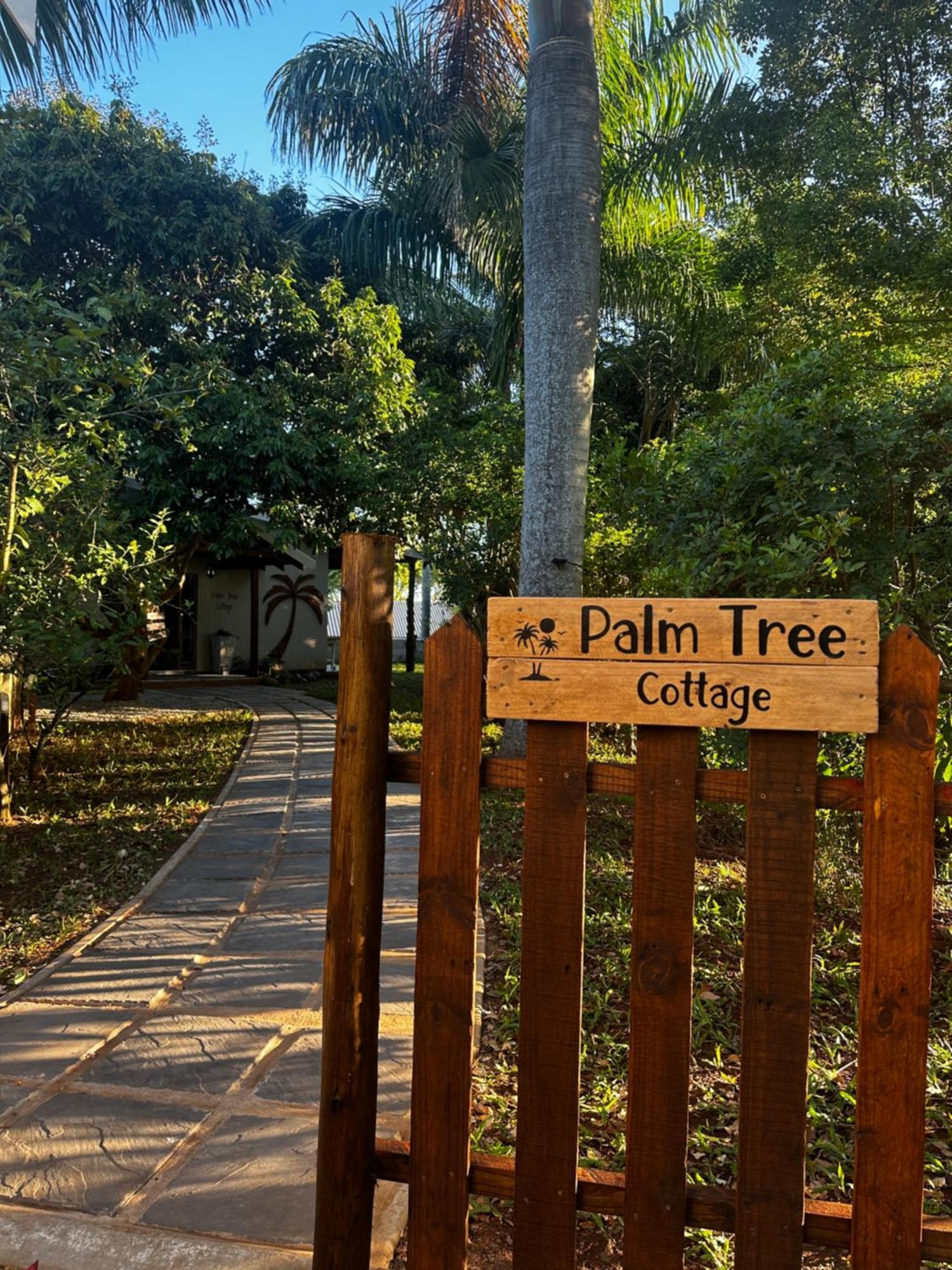 Palm Tree Felixton Apartment *